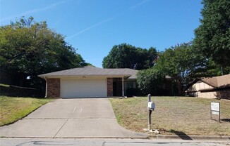 2119 SIERRA DR