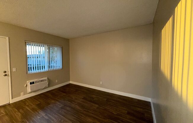 1 bed, 1 bath, 436 sqft, $1,875, Unit 36