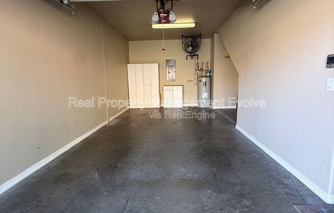 2 beds, 2 baths, 1,238 sqft, $2,175, Unit Unit 2015