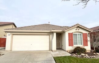 3 beds, 2 baths, $2,029