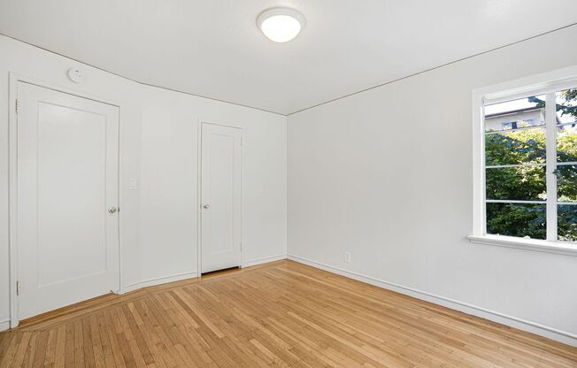 1 bed, 1 bath, $1,900