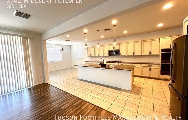 3742 W DESERT TOTEM LN