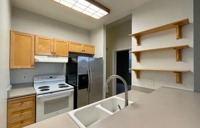 Must See Downtown San Jose End-Unit 2 Bedroom Condo with 2 Ensuite Bathrooms