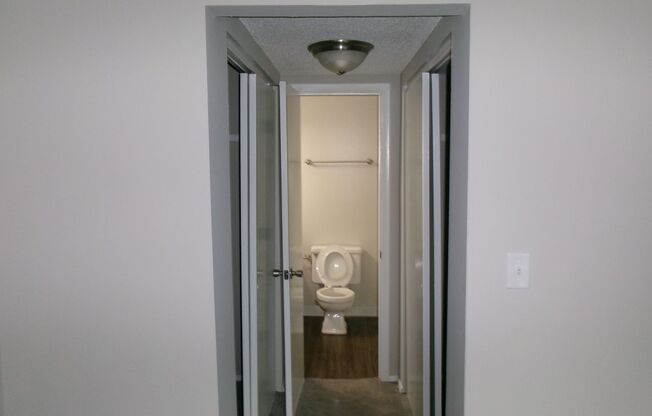 2 beds, 2 baths, 955 sqft, $1,225, Unit 5710A