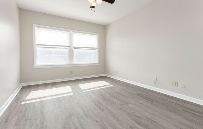 1 bed, 1 bath, $750, Unit 316