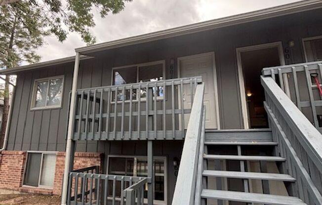PM 210 - 6013-6019 Weaver Rd