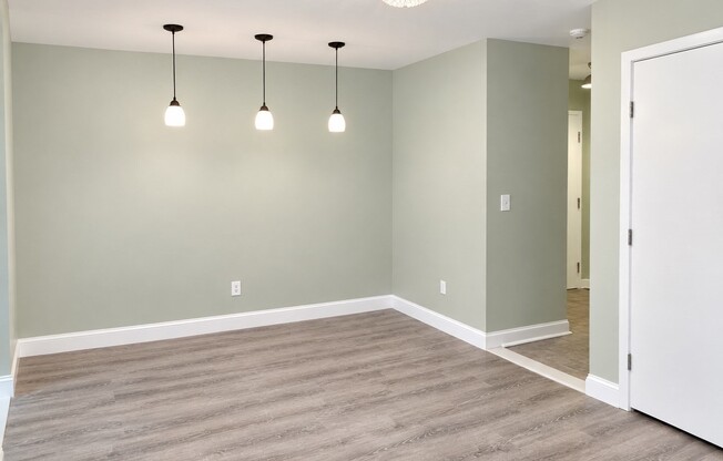2 beds, 2 baths, 1,105 sqft, $3,900, Unit 112