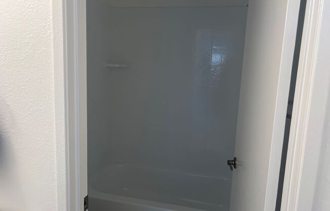 2 beds, 2 baths, 1,200 sqft, $2,595, Unit D211