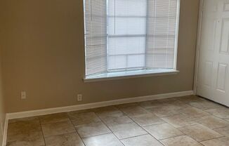 1 bed, 1 bath, 510 sqft, $1,150, Unit 256A
