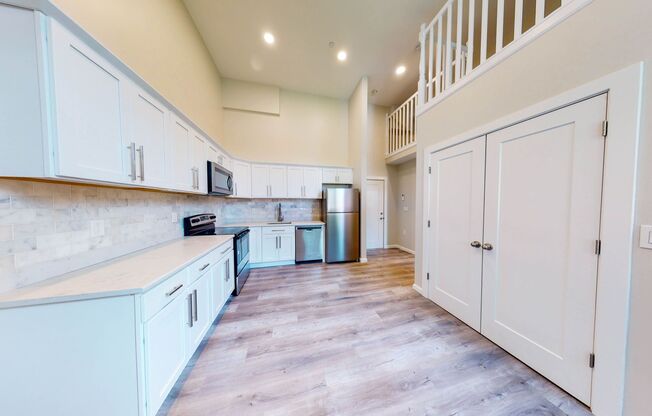 1 bed, 1 bath, 465 sqft, $2,350, Unit 103