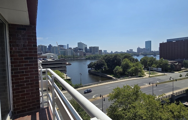 6 Canal Park