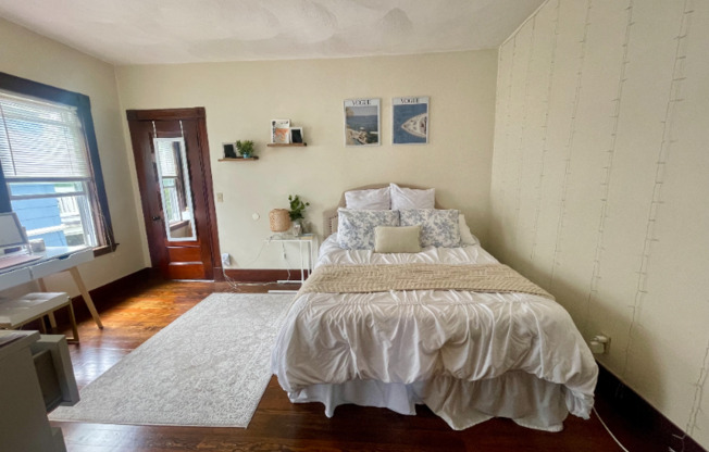 1238 BROADWAY