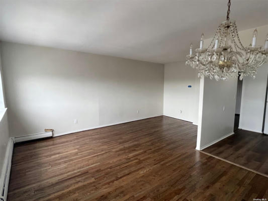 2 beds, 1 bath, $2,600, Unit 2FL