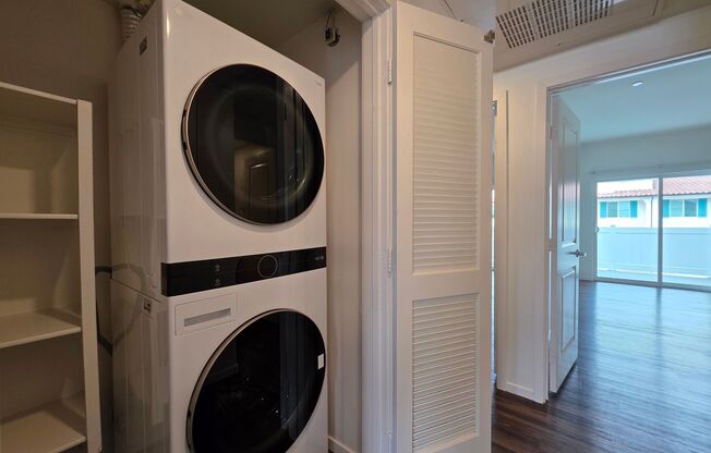 2 beds, 2 baths, 900 sqft, $2,895, Unit 148-203