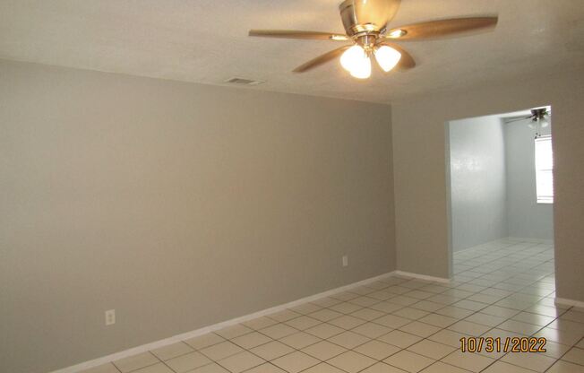 6317 S. Roberts Ave #B
