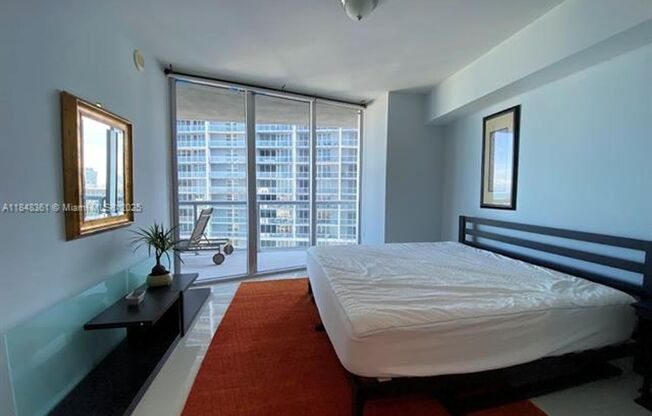2 beds, 2 baths, 1,167 sqft, $4,700, Unit 475 Brickell Ave unit 4409