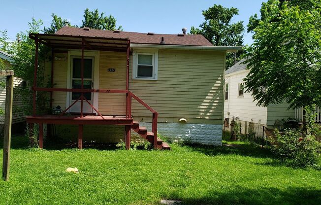 2 Bedroom 1 Bathroom Home Available Now