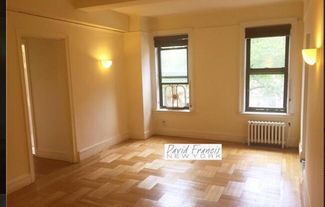 Studio, 1 bath, $2,500, Unit 1-J