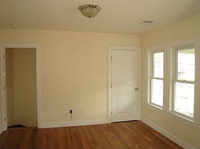 160 WAVERLY AVE