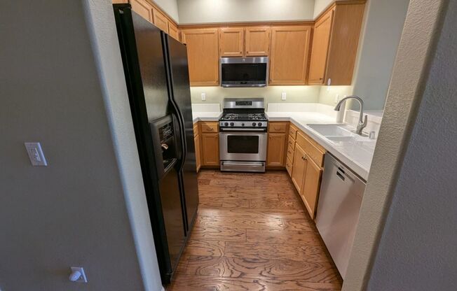 3 Bedroom - 2.5 Bathroom Townhome in Scripps Ranch