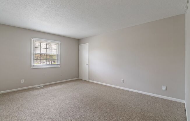 3 beds, 2.5 baths, 1,490 sqft, $1,650, Unit 5402