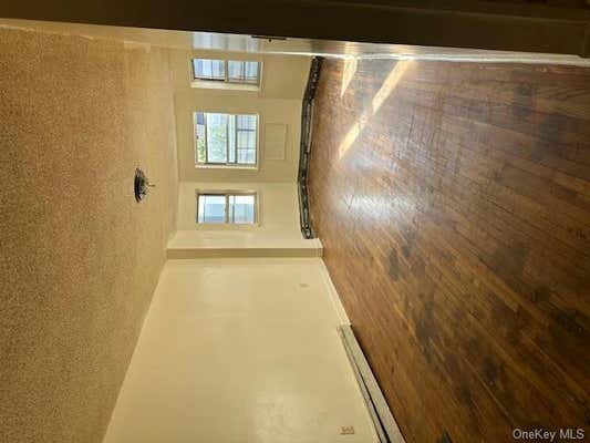 3 beds, 2 baths, 3,900 sqft, $3,777, Unit 3