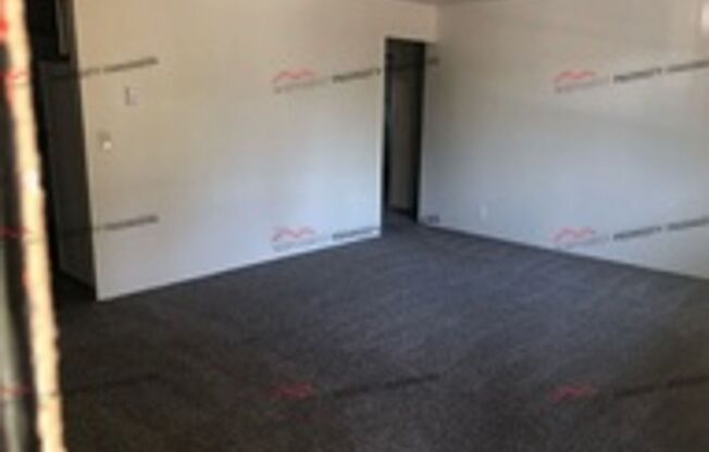 2 beds, 1 bath, 930 sqft, $1,295, Unit #5