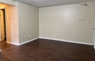 1 bed, 1 bath, $950, Unit Lower