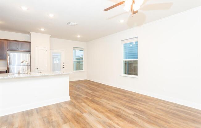 10318 CANDLEWOOD WAY