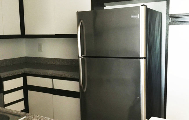 2 beds, 2 baths, 1,000 sqft, $2,654, Unit 213