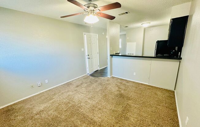 Studio, 1 bath, 500 sqft, $850, Unit 222