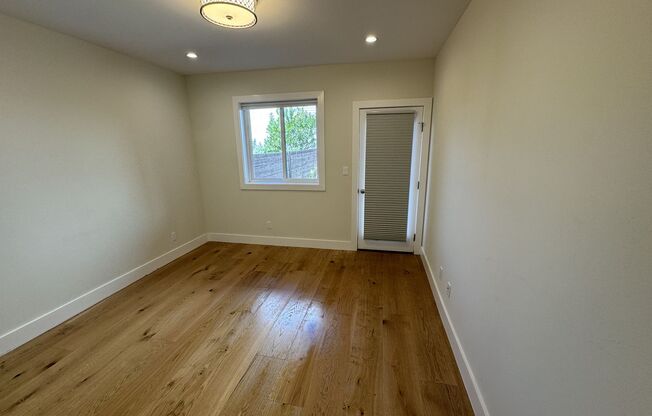 Newly Renovated 800 Sq Ft 2BR/1BA Garden-Level Unit in Parkside with Private Entrance & Backyard Access