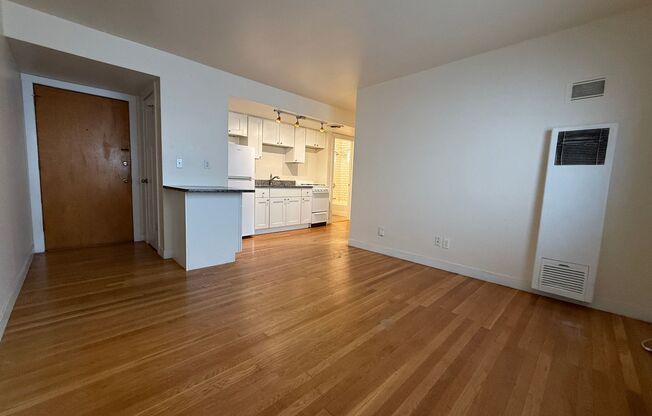 1639 Farwell