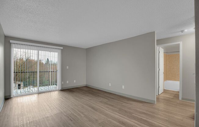 2 beds, 1 bath, 776 sqft, $1,450, Unit 307-034