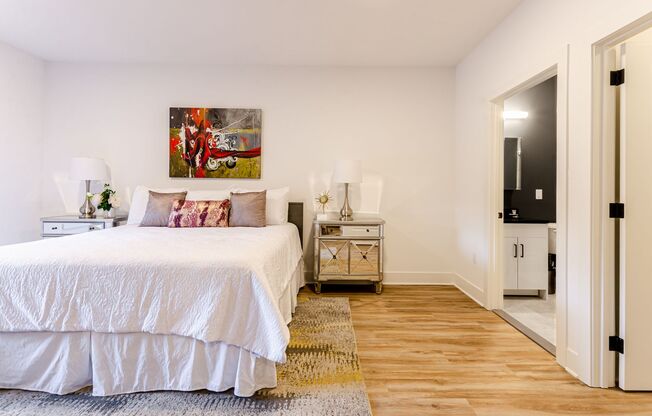 2 beds, 2 baths, 1,090 sqft, $2,950, Unit 109