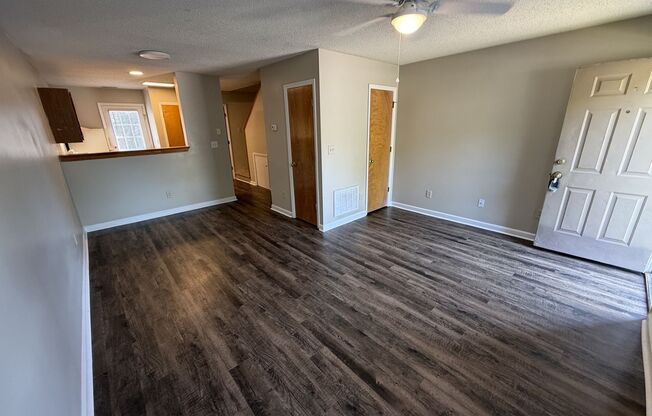 2 bd 1.5 bath Townhouse