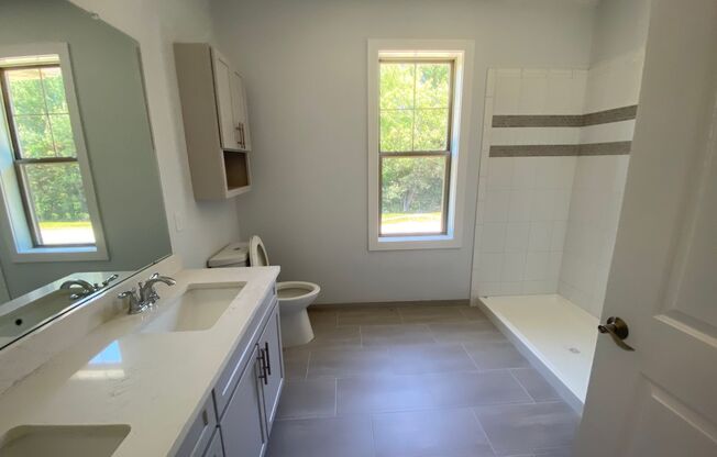 2 beds, 2 baths, 1,450 sqft, $3,100, Unit 0919