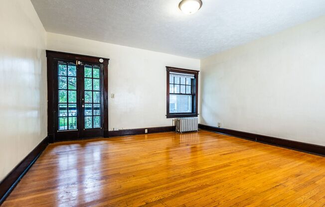 Dwight Apartments