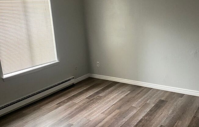 Newly Renovated Condo in Sable Landing   **Move-In Special**