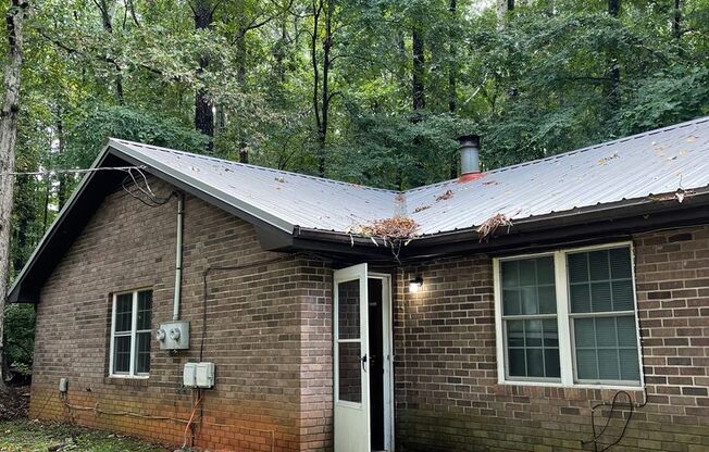 2 BEDROOM DUPLEX- WESTSIDE ATHENS
