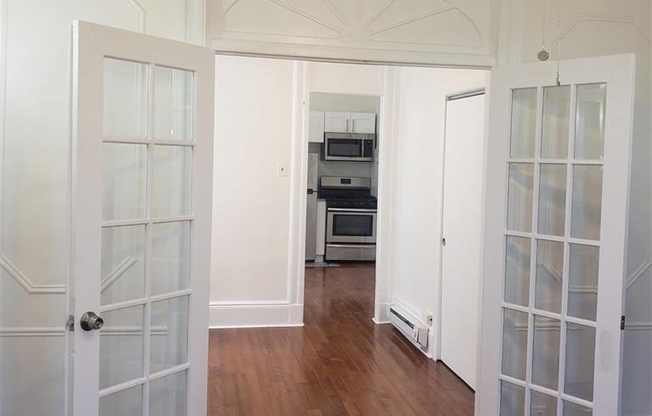 327 Jackson St