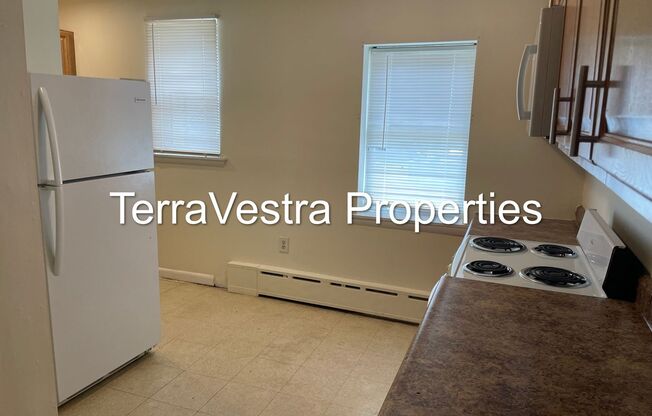 4508-4510 Roosevelt Ave