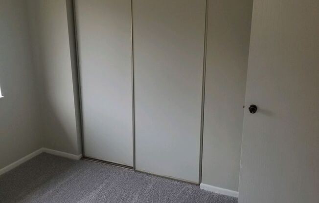 2 beds, 1 bath, 975 sqft, $1,425, Unit 804