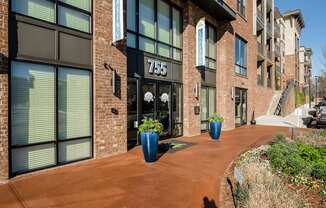 Views at Coolray Field luxury one and two bedroom apartments in Lawrenceville, GA