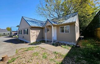 4553 NE 105th Avenue