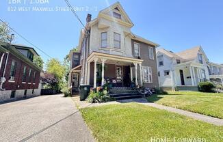 812 W MAXWELL ST