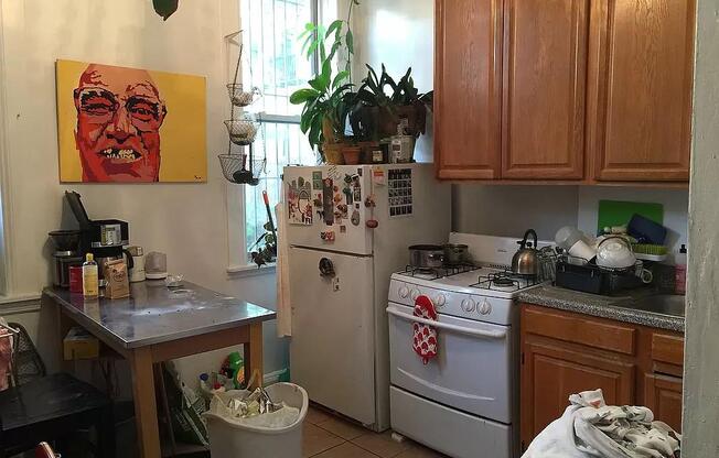 2 PULASKI ST