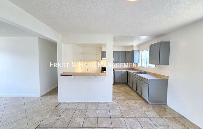 1330 WALNUT AVE