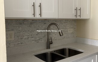 3825 N. Pine Grove, Unit 510