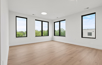 407 HIGHLAND AVE
